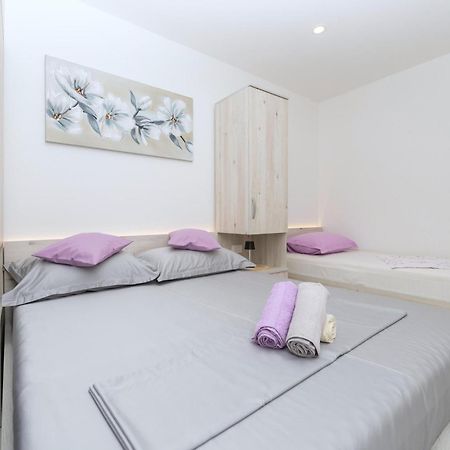 Apartmants Sestic Tučepi Exterior foto