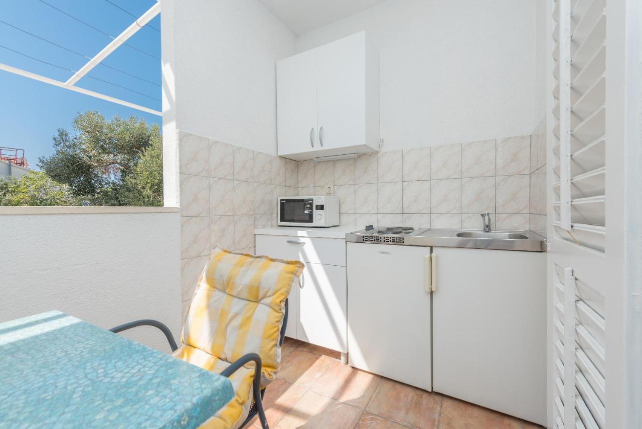 Apartmants Sestic Tučepi Exterior foto